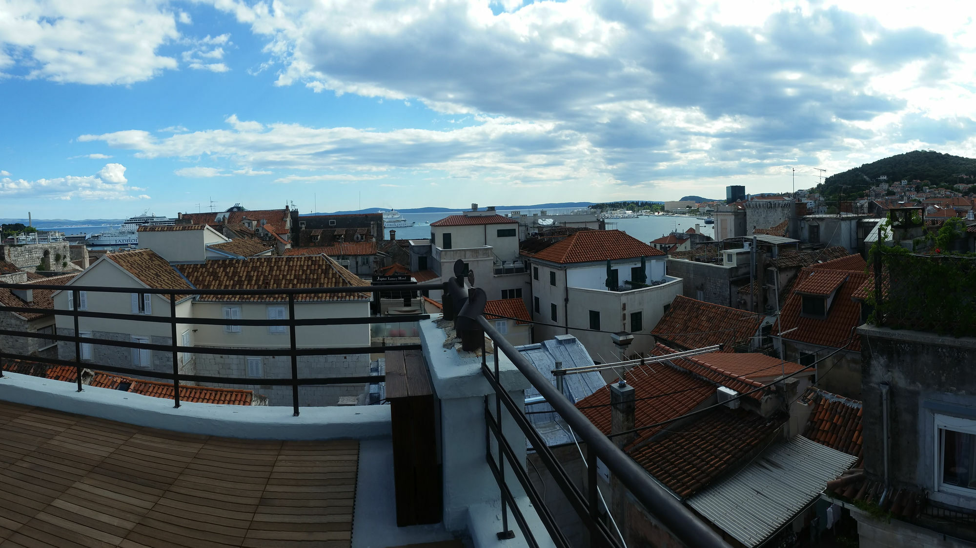 Banica Apartments & Rooms Split Eksteriør billede